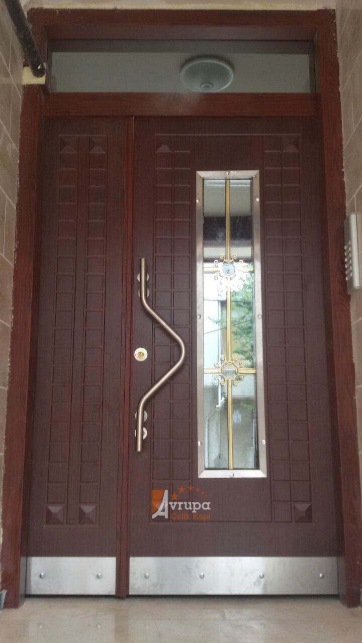 Bina Giriş Kapısı B05